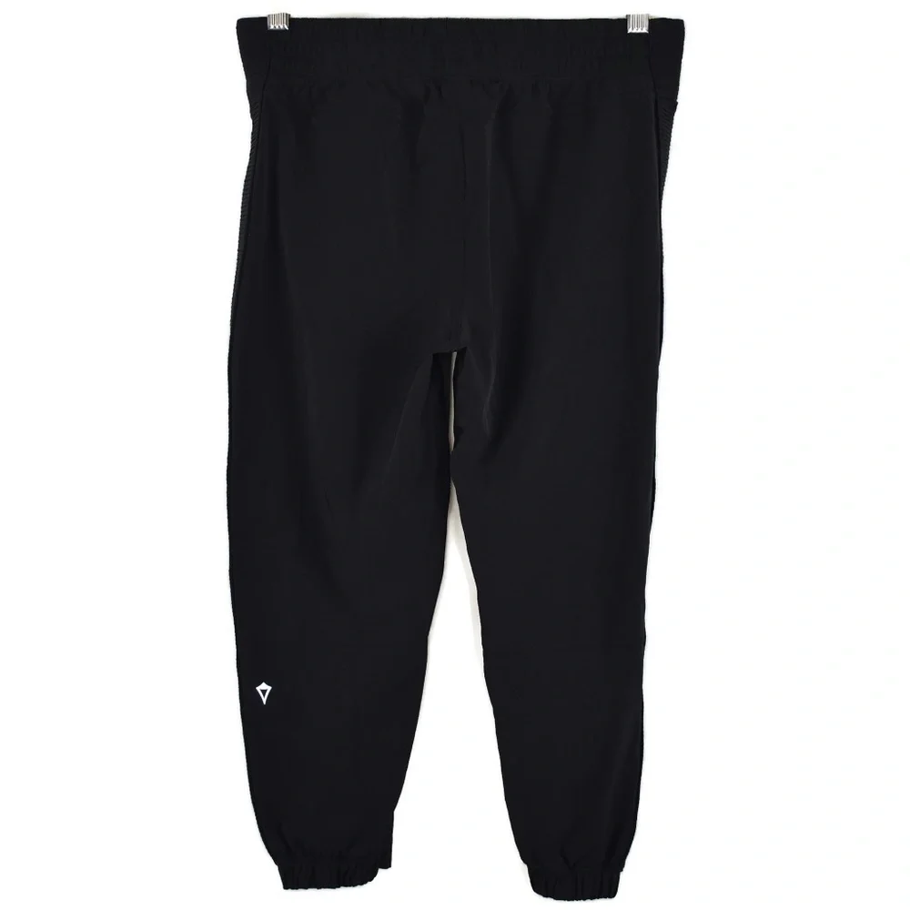 ivivva Your Pursuit Pleated Crops Size 14 in Black